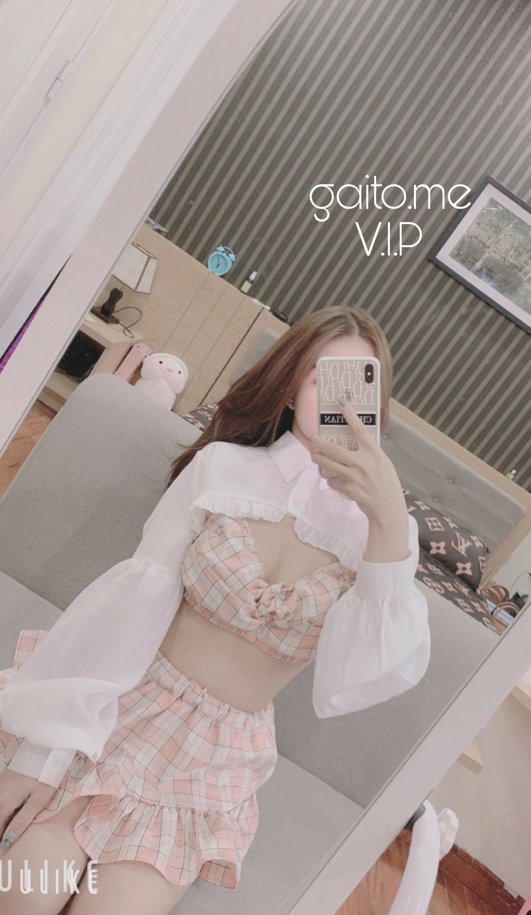 hang-vip-kieu-nhi-gai-sang-danh-tiep-boss-1393322-original