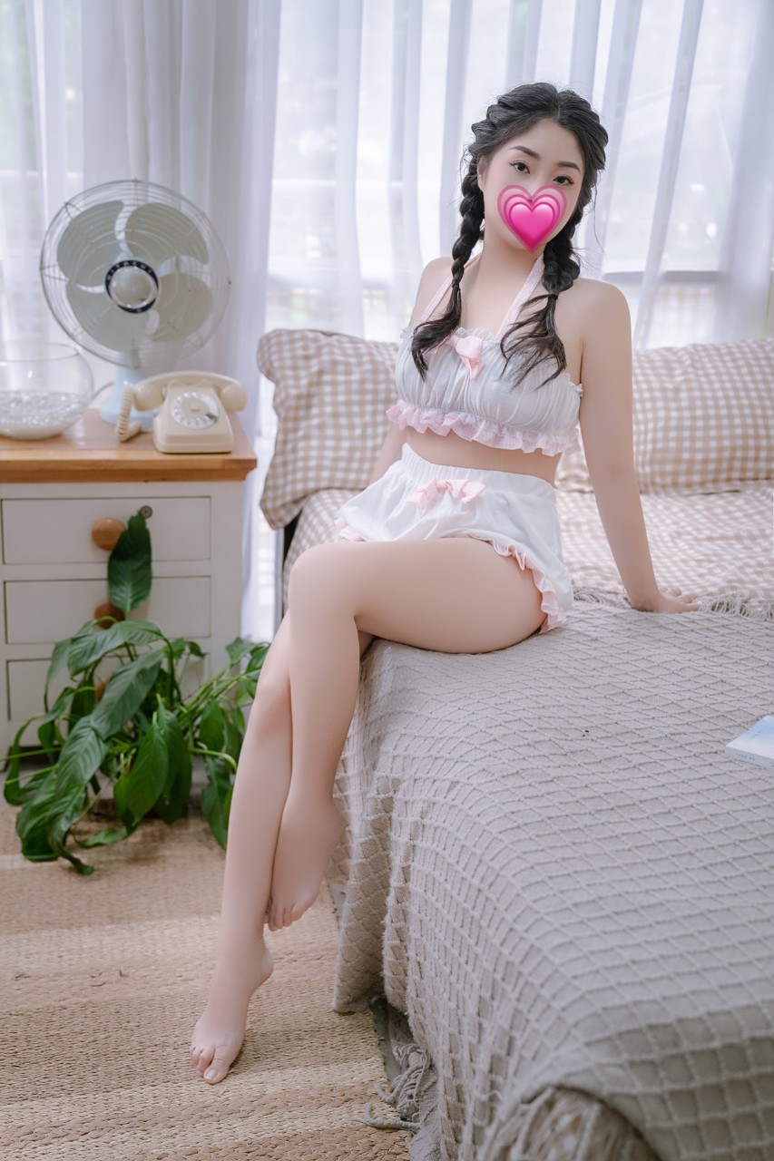 re-up-minh-anh-face-xinhvu-bim-depsexy-day-quyen-ru-2392554-original
