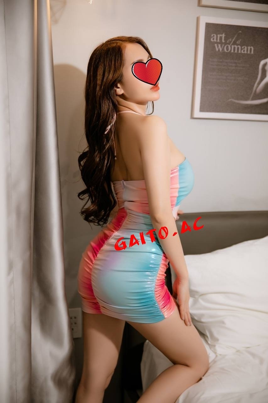 reup-ngoc-anh-nong-bong-cao-rao-dang-chuan-phuc-vu-ngot-ngao-2538745-original